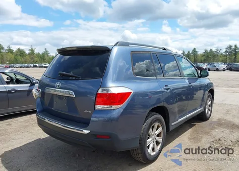 2013 Toyota Highlander Se V6 from USA, damaged, VIN 5TDBK3EH3DS213580